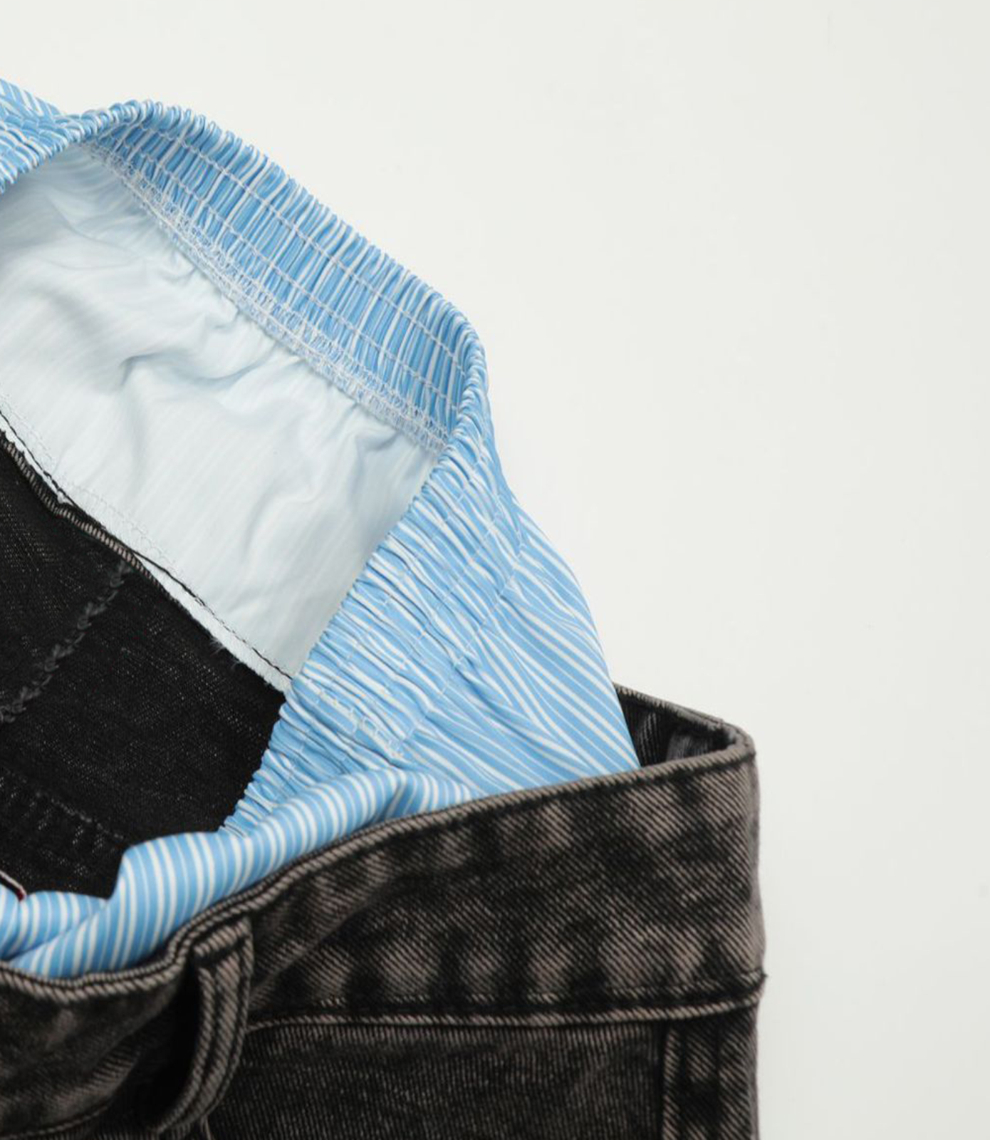 #L8NC - The Knit Jean